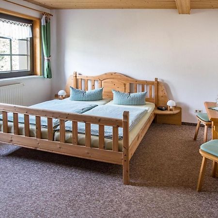 Am Roten Hammer I Gasthof Und Pension 奥泊维森塔尔 外观 照片